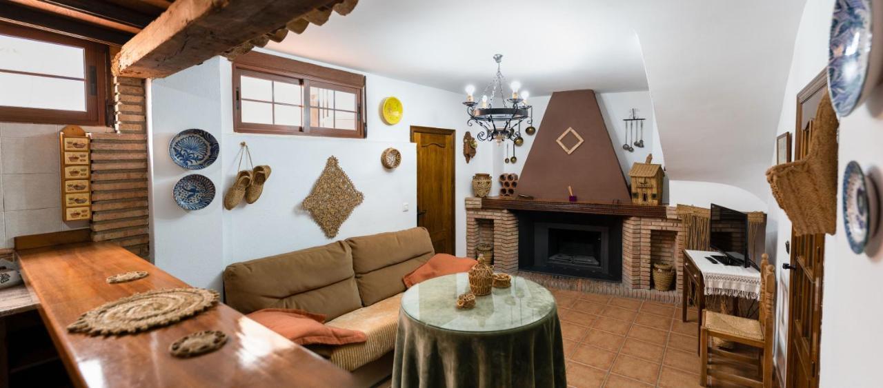 La Casa De Esparto Казорла Экстерьер фото